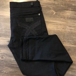 Gwen every Super Skinny Jeans (Black)